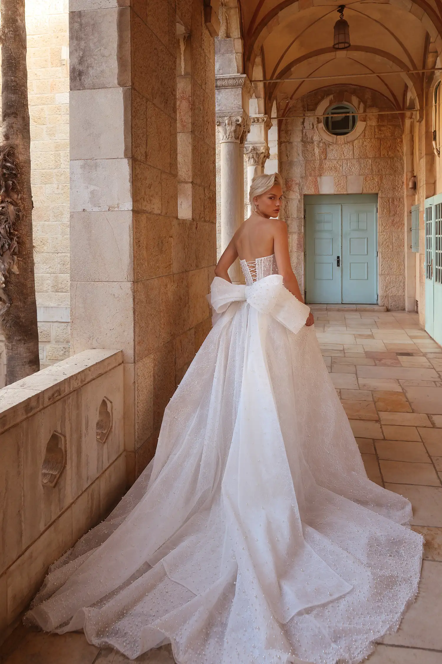 ＊Pnina Tornai＊ ウェディングドレス Pnina Tornai Couture Bridal Gowns, Jewelry, and Eveningwear
